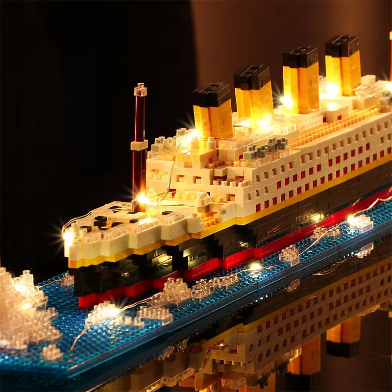 Model Kit Titanic - DIY Titanic Kreative Luxus Eisberg Kreuzfahrt